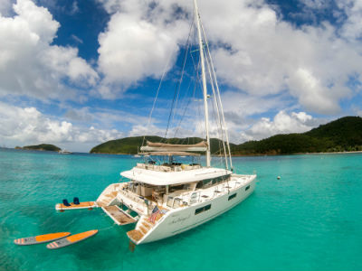 catamaran yacht charters